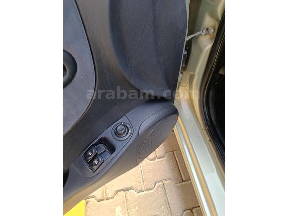 Sahibinden Renault Megane 1.6 Expression 2003 Model