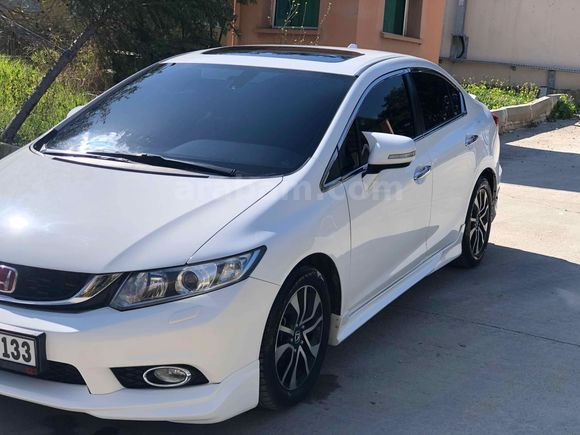 Sahibinden Honda Civic 1.6i VTEC ECO Elegance 2014 Model 