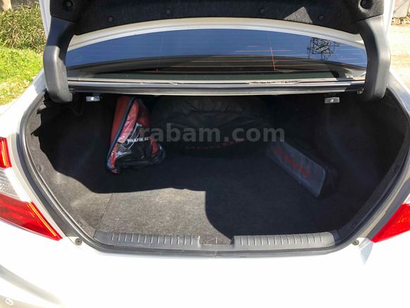 Sahibinden Honda Civic 1.6i VTEC ECO Elegance 2014 Model 