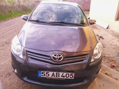 Sahibinden Toyota Auris 1.33 Comfort 2011 Model