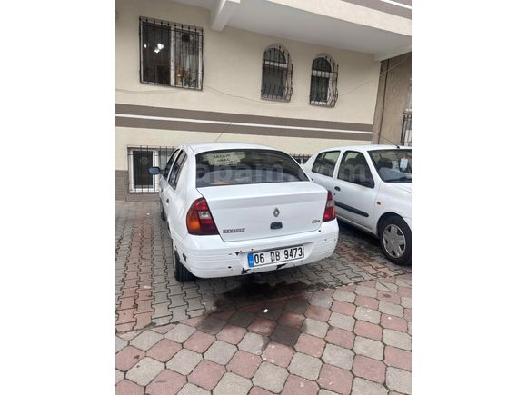 Sahibinden Renault Clio 1.4 2001 Model  330.000 km Beyaz