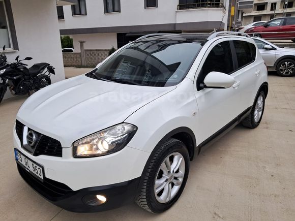 Sahibinden1.5 dCi Tekna Premium Pack (CAM TAVAN)