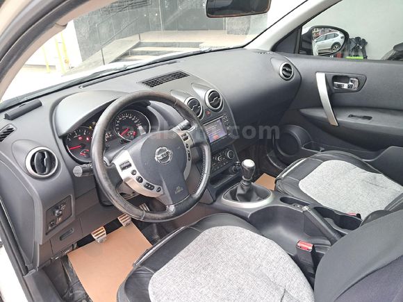 Sahibinden1.5 dCi Tekna Premium Pack (CAM TAVAN)