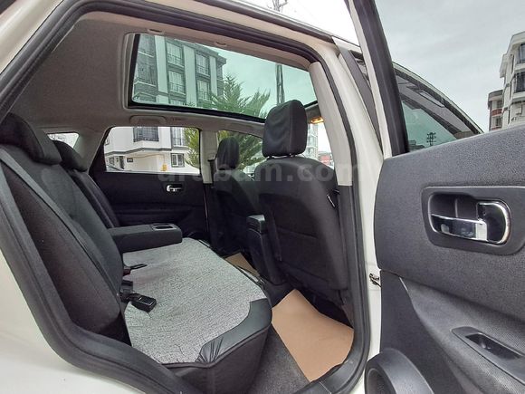 Sahibinden1.5 dCi Tekna Premium Pack (CAM TAVAN)