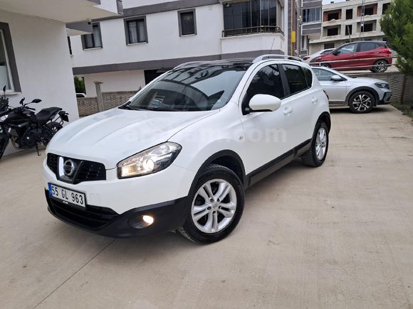 Sahibinden1.5 dCi Tekna Premium Pack (CAM TAVAN)