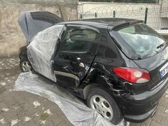 Sahibinden Peugeot 206  plakalı ruhsatlı 