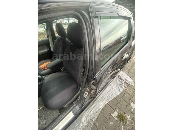 Sahibinden Peugeot 206  plakalı ruhsatlı 
