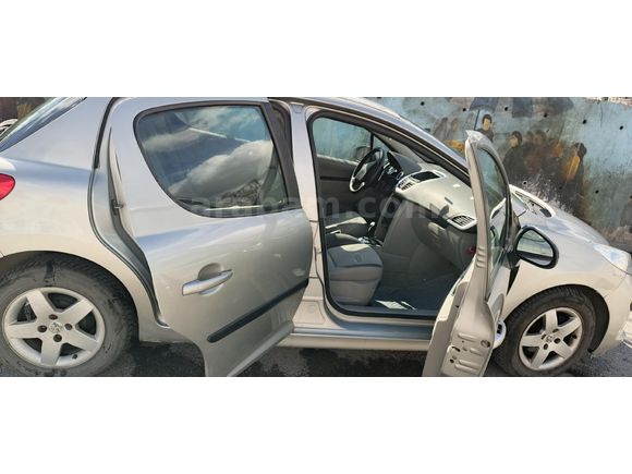 Sahibinden Peugeot 207 1.4 Trendy 2009 Model