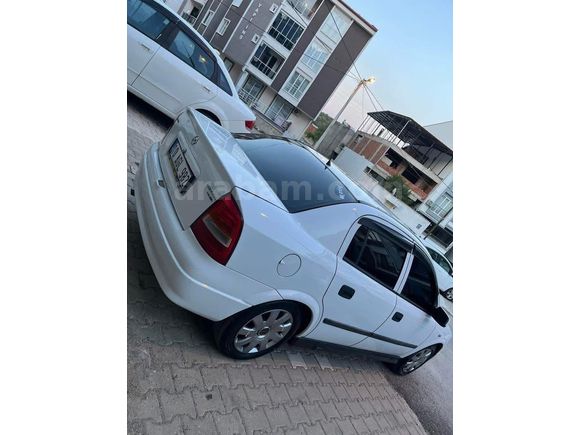 Sahibinden Opel Astra 1.4 GL 2000 Model  300.000 km Beyaz