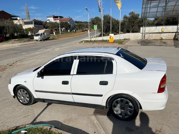 Sahibinden Opel Astra 1.4 GL 2000 Model  300.000 km Beyaz