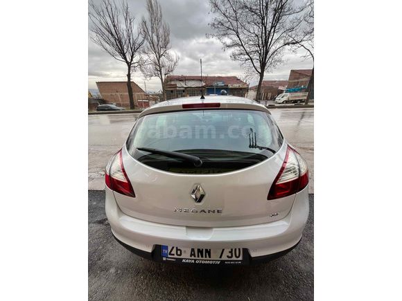 Sahibinden Renault Megane 1.5 dCi Touch Plus 2015 Model 