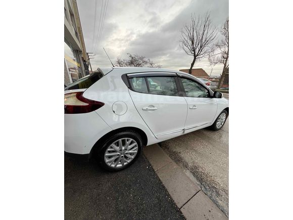 Sahibinden Renault Megane 1.5 dCi Touch Plus 2015 Model 