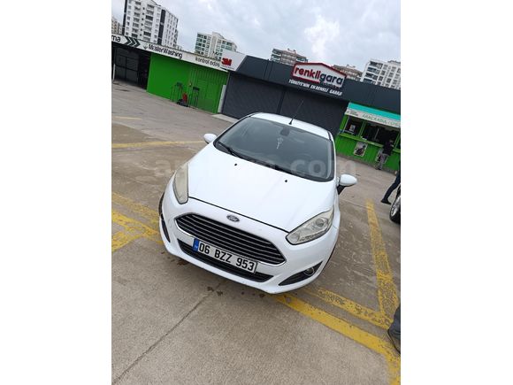 Sahibinden Ford Fiesta 1.6 Titanium 2013 Model