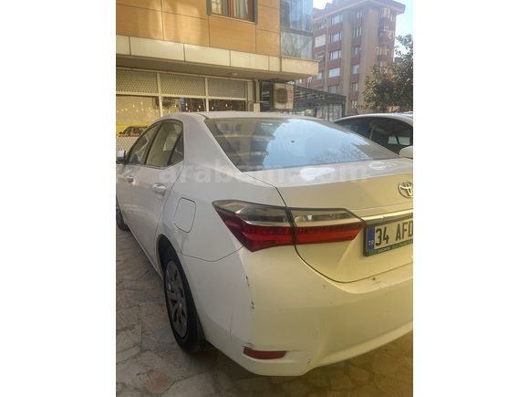 Sahibinden Toyota Corolla 1.4 D-4D Touch 2017 Model 