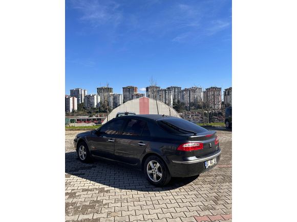 Sahibinden Renault Laguna 1.6 Privilege 2004 Model