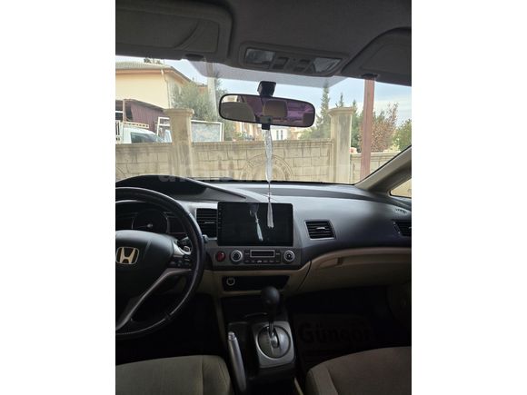 Sahibinden Honda Civic 1.6i VTEC Elegance 2009 Model