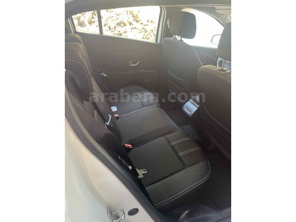 Sahibinden Renault Megane 1.6 Touch 2013 Model 