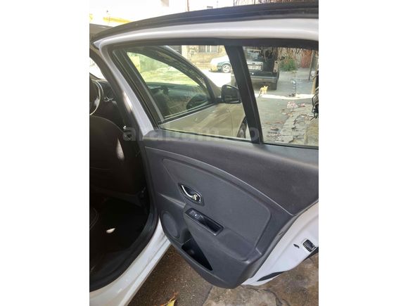 Sahibinden Renault Megane 1.6 Touch 2013 Model 