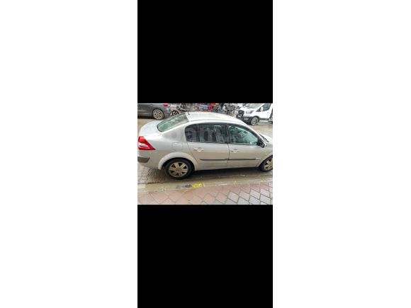Sahibinden Renault Megane 1.6 Dynamique 2004 Model