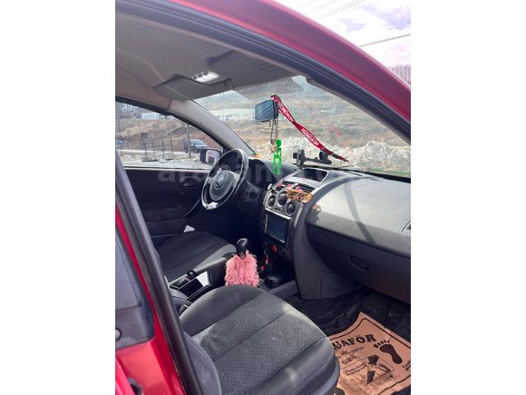 Sahibinden Renault Megane 1.6 Authentique 2005 Model