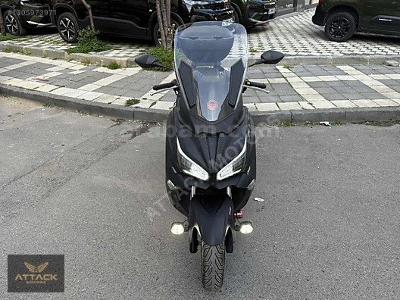 Galeriden SYM Joymax Z Plus 250 2023 Model İstanbul 9.800 km Siyah