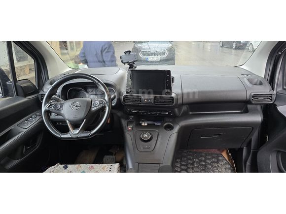 Sahibinden Opel Combo 1.5 CDTI Ultimate 2022 Model