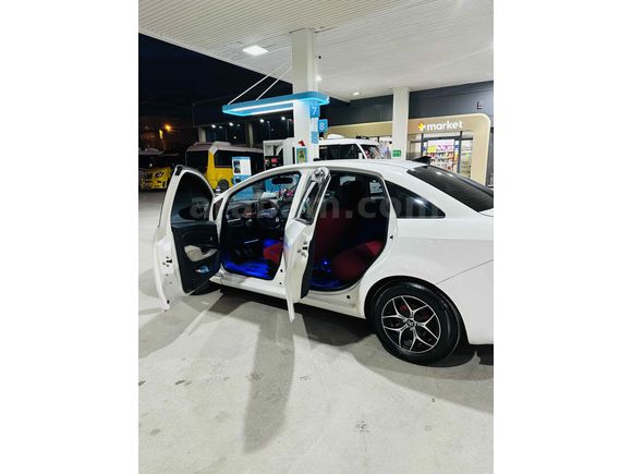 Sahibinden Fiat Linea 1.3 Multijet Active Plus 2012 Model Takasa açıktır