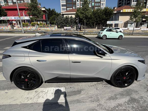 Sahibinden DS Automobiles DS4 1.2 PureTech Performance Line 2023 Model 