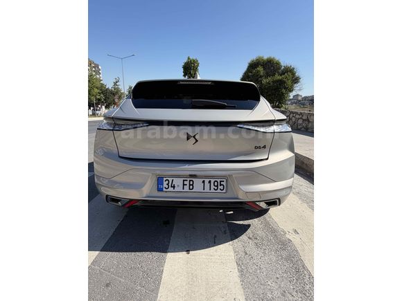 Sahibinden DS Automobiles DS4 1.2 PureTech Performance Line 2023 Model 