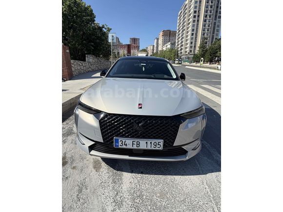 Sahibinden DS Automobiles DS4 1.2 PureTech Performance Line 2023 Model 