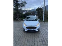 Sahibinden Ford Fiesta 1.5 TDCi Titanium 2015 Model  236.000 km Beyaz