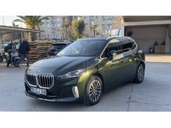 Sahibinden BMW 2 Serisi 230e xDrive Luxury Line 2025 Model  11.000 km Yeşil (metalik)