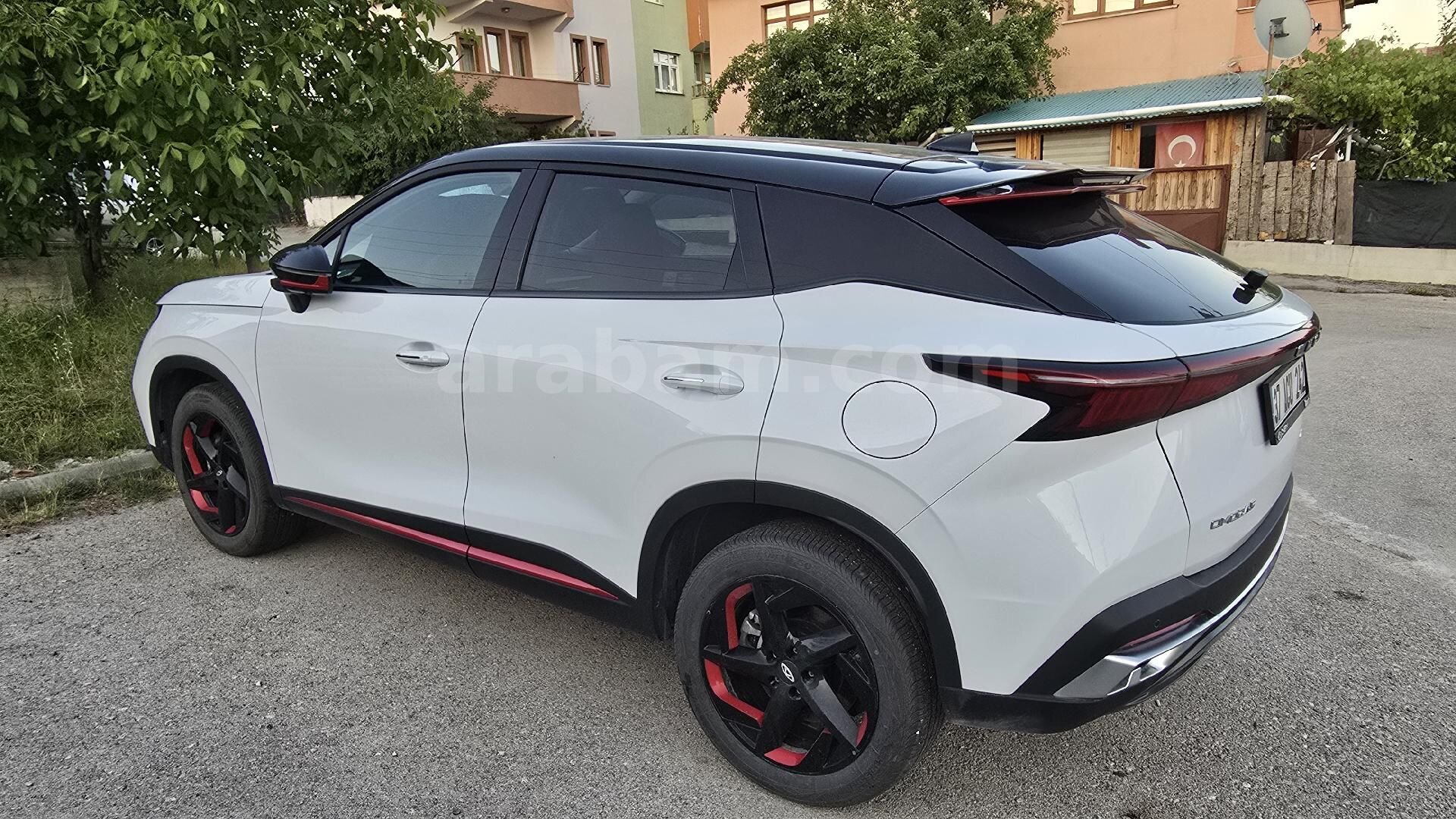 Sahibinden Chery Omoda 5 1.6 T-GDI Luxury 2023 Model Kastamonu 25.500 km Beyaz 2