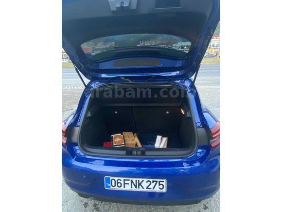 Sahibinden Renault Clio 1.0 TCe Touch 2023 Model 