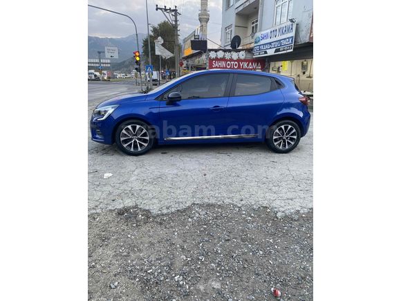 Sahibinden Renault Clio 1.0 TCe Touch 2023 Model 
