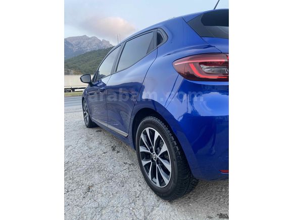 Sahibinden Renault Clio 1.0 TCe Touch 2023 Model 