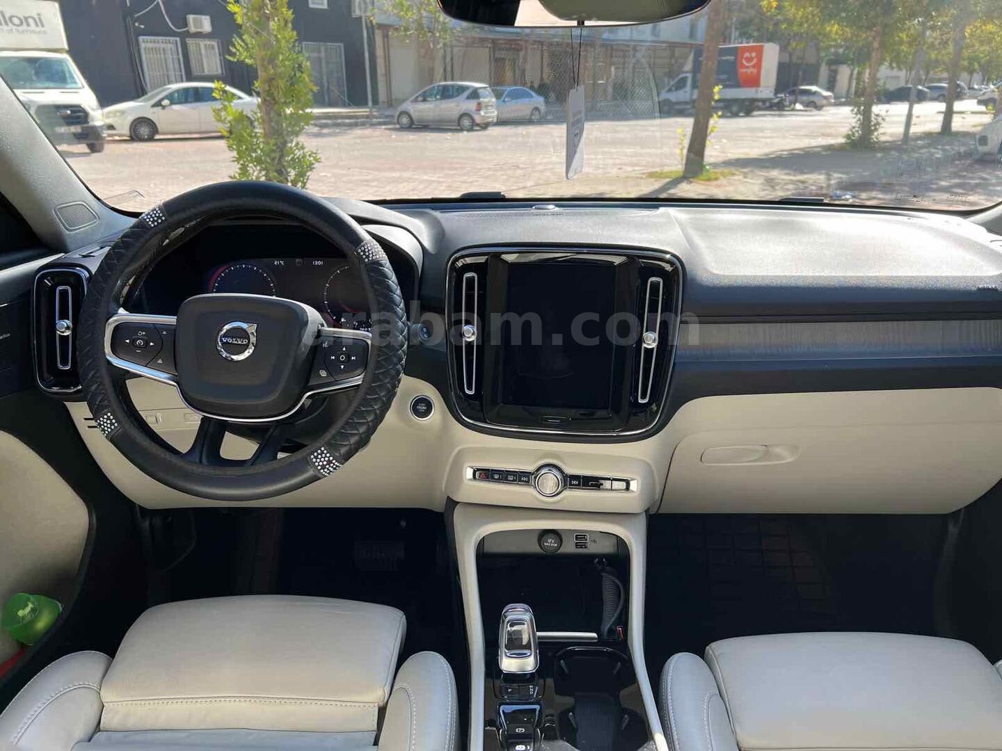 Sahibinden Volvo XC40 1.5 T2 Plus Bright 2023 Model 5