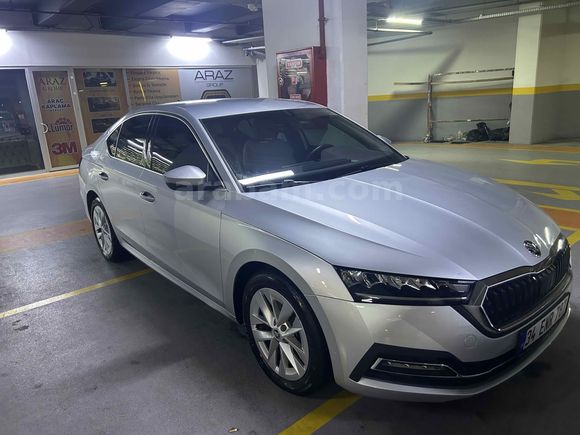 Sahibinden Skoda Octavia 1.0 e-Tec Premium 2021 Model 