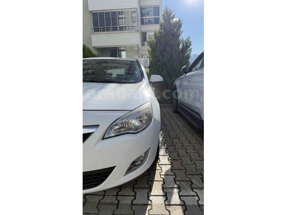 AĞIR BAKIMLI Otomatik Astra J