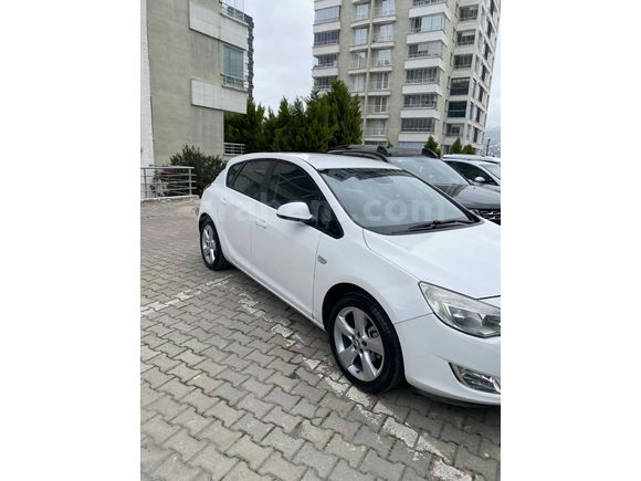 AĞIR BAKIMLI Otomatik Astra J