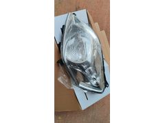 Fiat Fiorino Sıfır Orjinal Sol Far 52086843