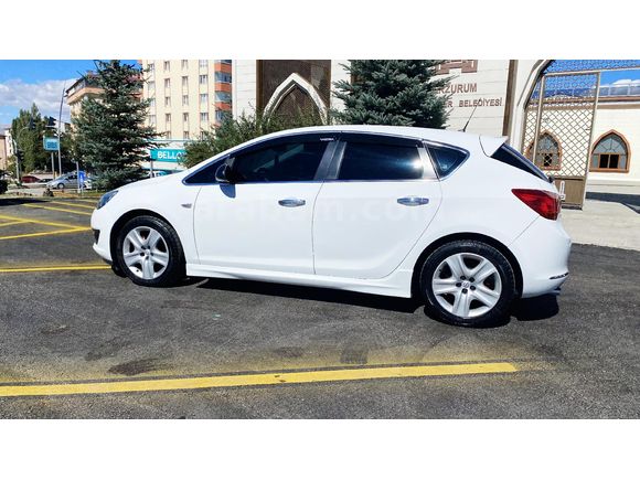Sahibinden Opel Astra 1.6 Edition 2014 Model