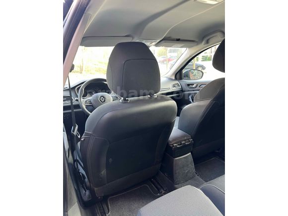 Sahibinden Renault Megane 1.6 Joy 2018 Model 