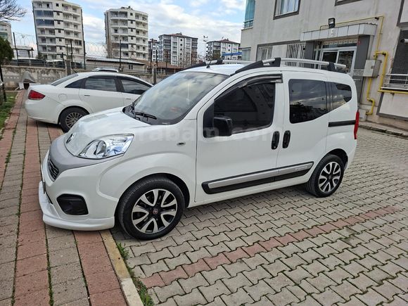 Sahibinden Fiat Fiorino Combi 1.3 Multijet Premio 2020 Model