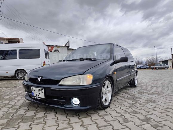 Sahibinden Peugeot 106 XR 1999 Model 