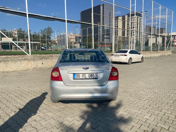 Sahibinden Ford Focus 1.6 TDCi Trend 2011 Model