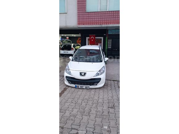 Sahibinden Peugeot 207 1.4 HDi Active 2012 Model