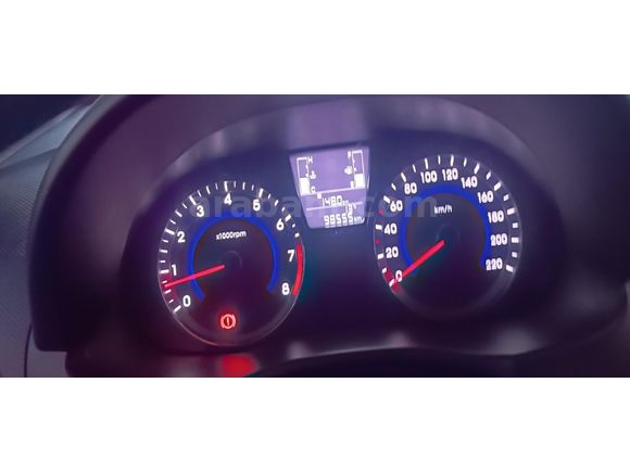 Sahibinden Hyundai Accent Blue 1.4 D-CVVT Mode Plus 2014 Model