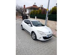 ORİJİNAL KAZASIZ HATASIZ NADİR TEMİZLİKTE 110 LUK 6 İLERİ MEGANE