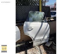 Audi Q5 sağ arka kapı dolı